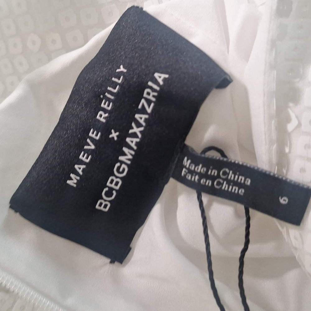 BCBG MaxAzria Runway White Sequined Dress - Picture 14 of 17